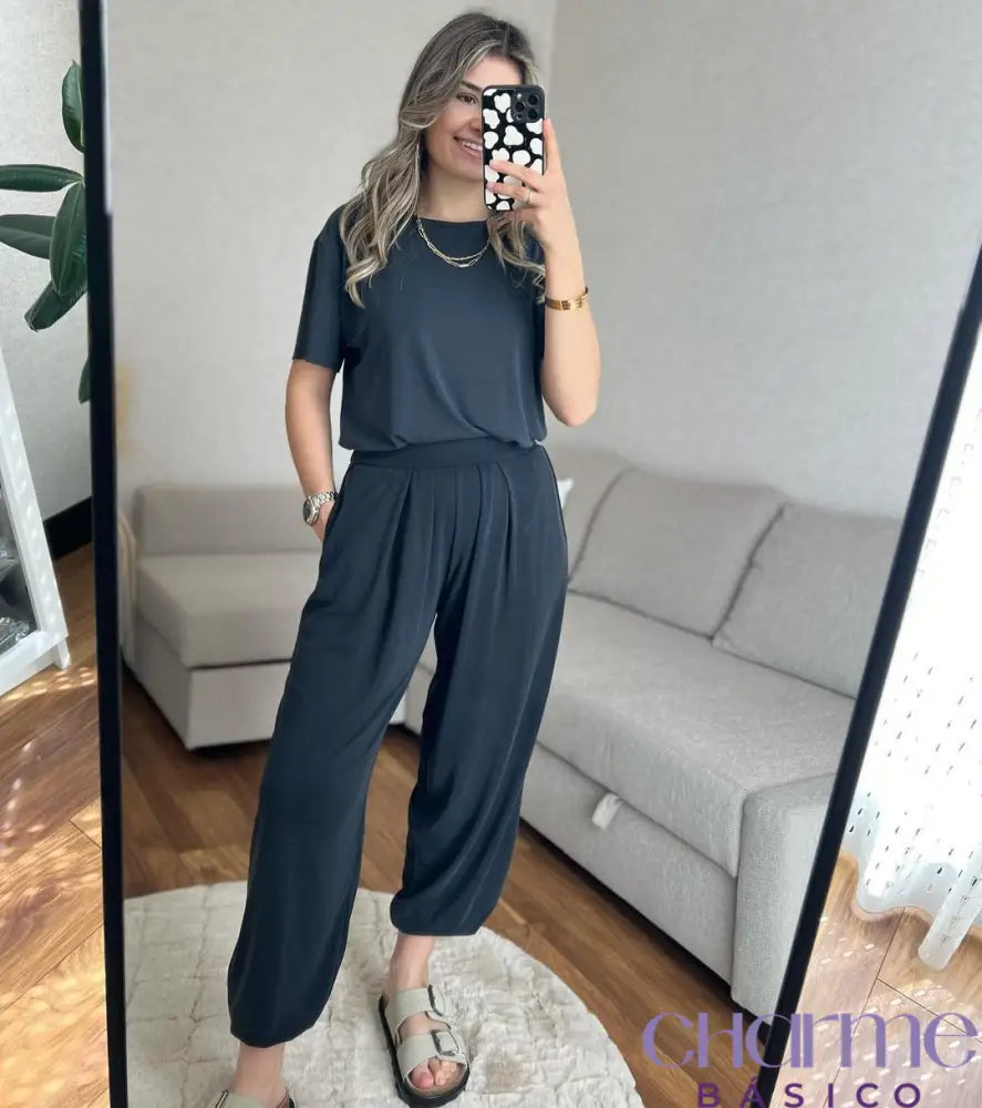 Conjunto Daniela - Conforto E Estilo Para O Dia A Dia. Preto / P