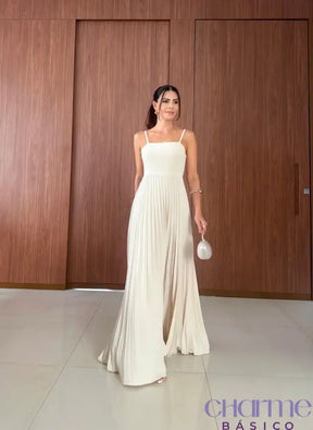 Vestido Clara – Elegância E Classe Em Cada Movimento