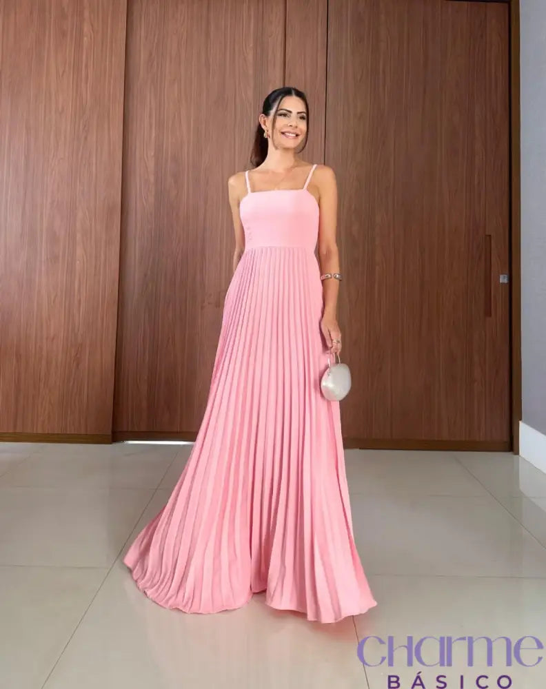 Vestido Clara – Elegância E Classe Em Cada Movimento