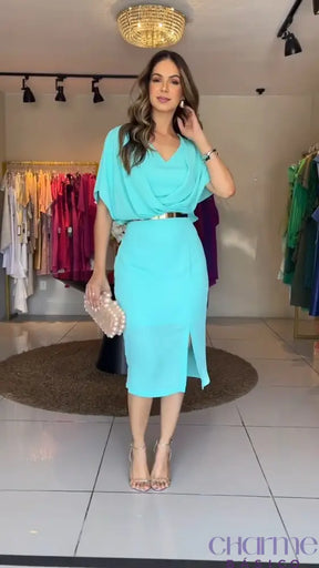 Vestido Elegância Aqua - Conforto E Sofisticação Em Alta Qualidade