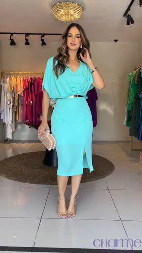 Vestido Elegância Aqua - Conforto E Sofisticação Em Alta Qualidade