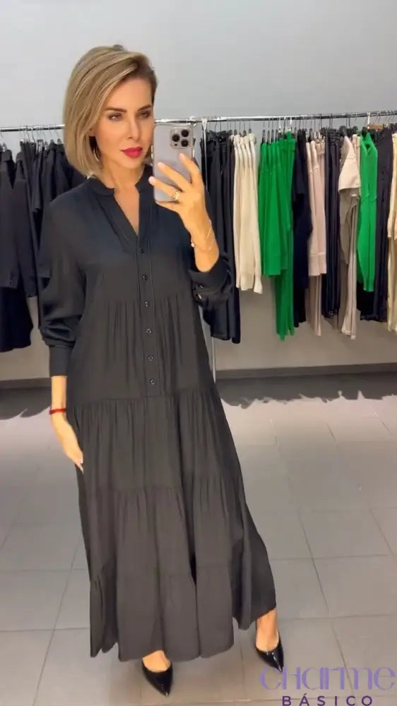 Vestido Gabriela – O Charme Da Simplicidade Com Um Toque De Sofisticação Preto / P