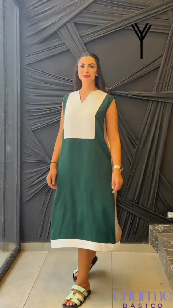 Vestido Karina – Estilo Minimalista Com Toque Moderno- Verde Escuro / P