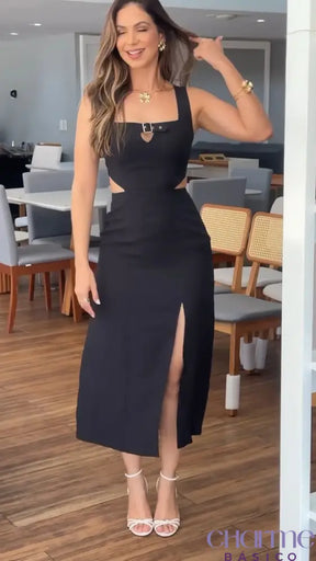 Vestido Noir Elegance – Poder E Sofisticação Em Preto Clássico!