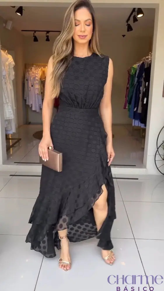 Vestido Noite Encantada – Elegância E Sofisticação Para Ocasiões Inesquecíveis