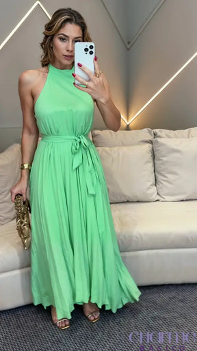 Vestido Olivia Grace – Elegância E Leveza Em Perfeita Harmonia!