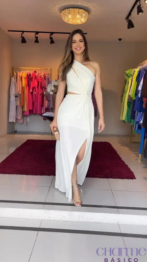 Vestido Stella – Sofisticação Que Encanta!