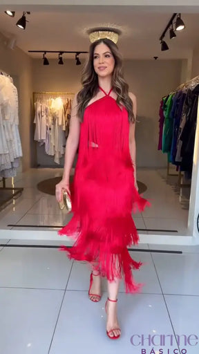 Vestido Violeta – Movimento E Glamour Em Uma Só Peça